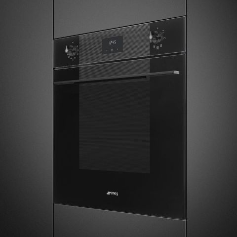 Smeg SF6100VB3